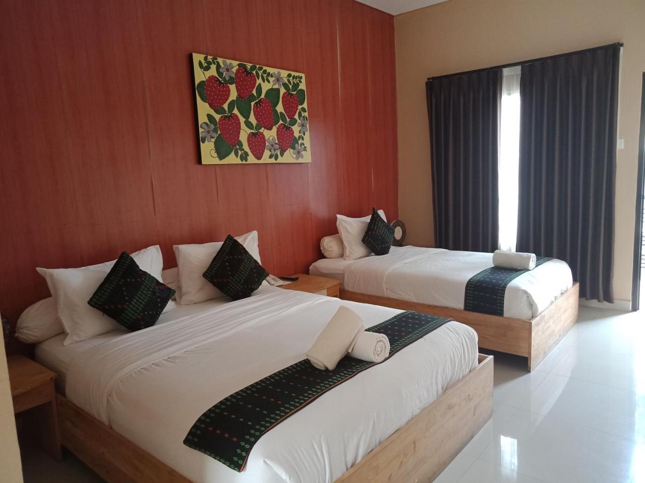 Exotic Komodo Hotel Лабуан-Бахо Экстерьер фото