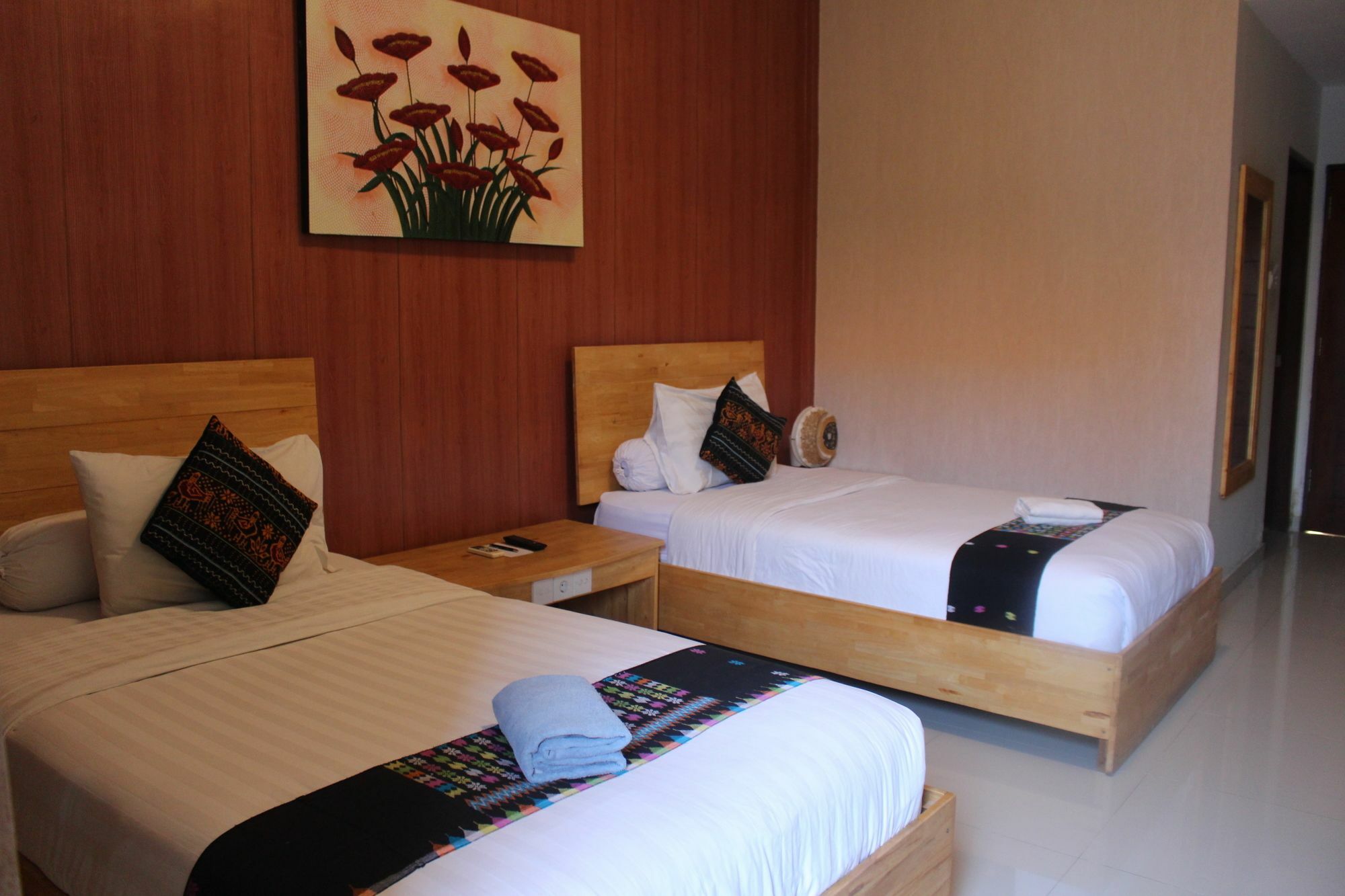 Exotic Komodo Hotel Лабуан-Бахо Экстерьер фото